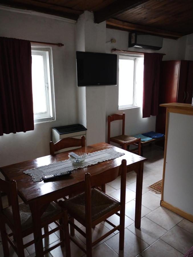 Felipe 1 Apartment Tandil Exterior photo